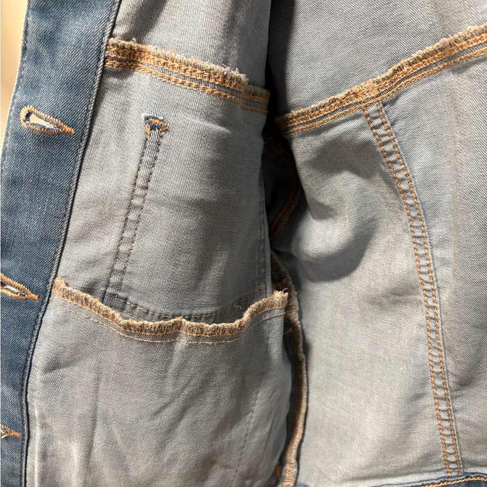 Abercrombie Kids Light Blue Denim Jacket with Floral Embroidery - Picture 5 of 7